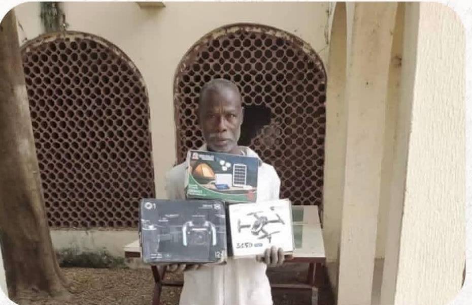 Nigerian troops capture a drone supplier and kill a top Boko Haram commander.
#Nigeria