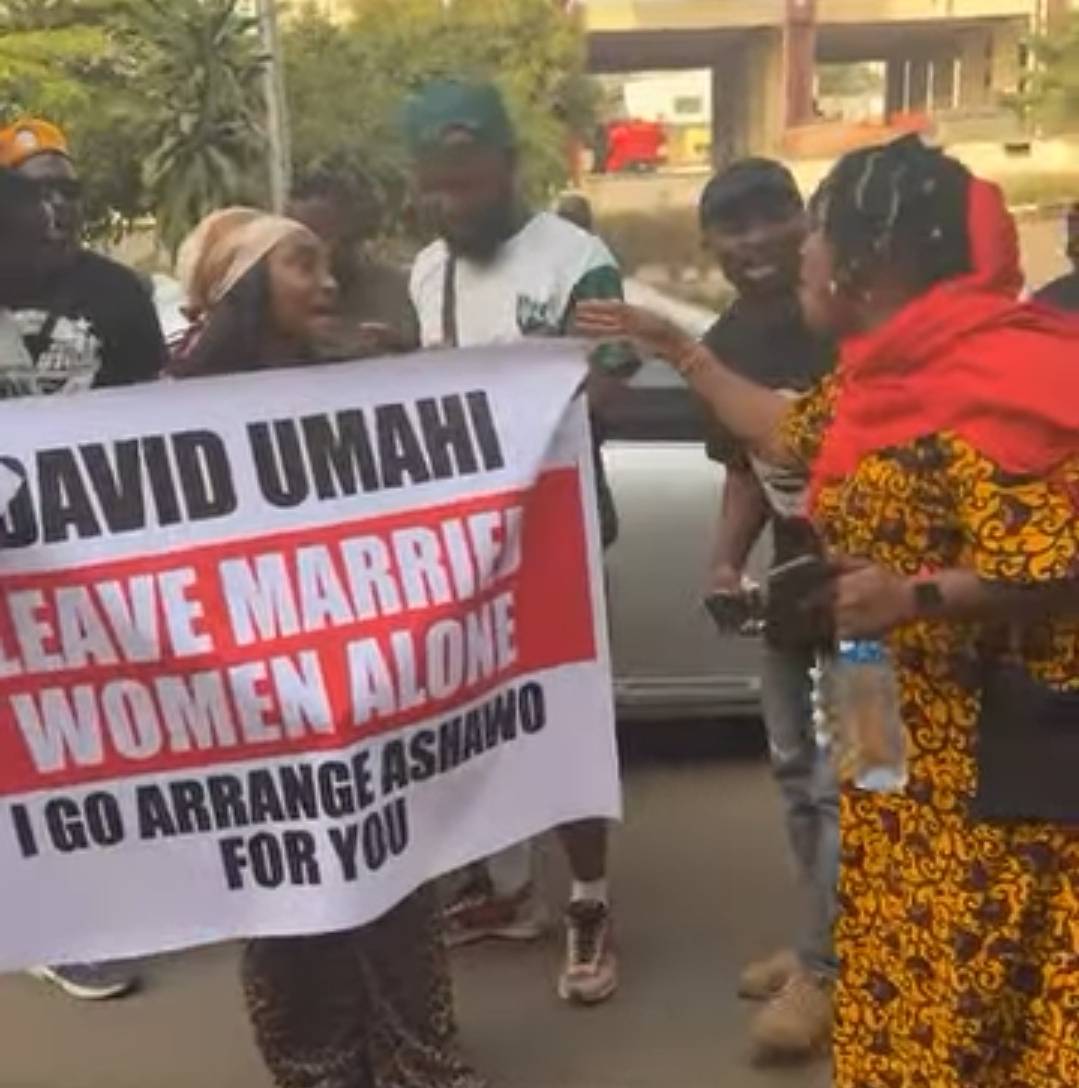 Abuja Witnesses Protest Against Works Minister "David Umahi Leave Married Women Alone" After He Alle...