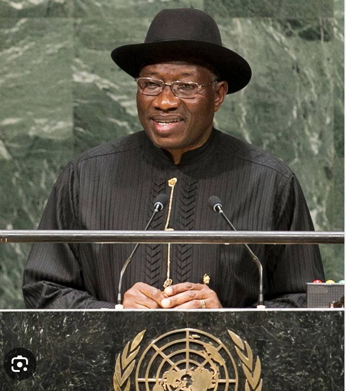 Every Nigerian owes this man, Goodluck Ebele Jonathan a sincere apology, sometimes history humbles u...