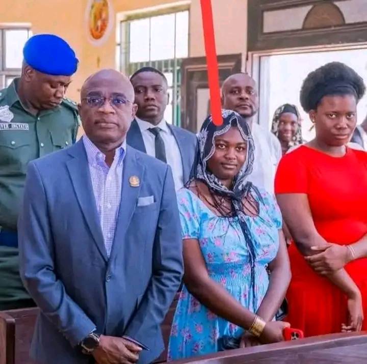 Goodmorning Fam๐๐ฟ
You have a rare opportunity to whisper a request to the governor, what would you...