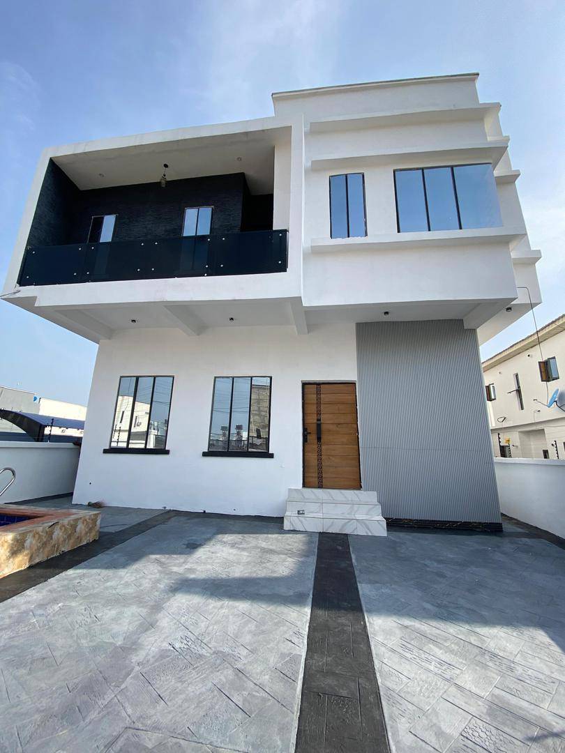 FOR SALE: LOVELY 5 BEDROOM FULLY DETACHED• LBS, AJAH•
*₦180,000,000•*
📍LBS, AJAH, LAGOS STATE.
*...