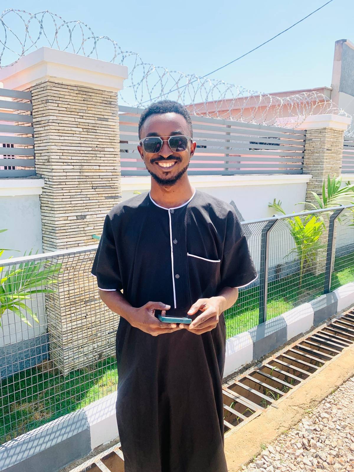 Celebrate with me as I added a year to my age.

The Lord has been Faithful and I'm grateful
I judge...