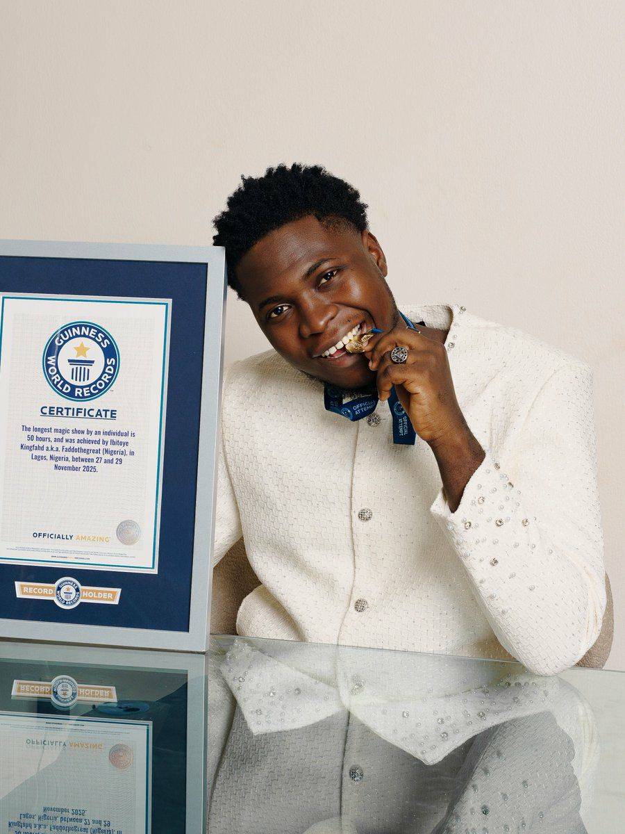Nigerian Magician, FADDOTHEGREAT has broken a Guinness World Record in Magic.
He performed over 250...