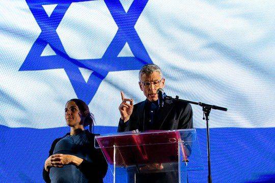 ๐จ BREAKING:
Israeli says โif Jesus returns they will kill him.โ
This is the majority position of j...