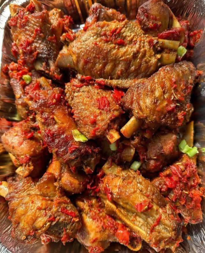 ๐ฒ Local Soups โ Egusi, Ogbono, Afang, Okra, Vegetable
โ๐ Jollof Rice | Fried Rice | Coconut Rice |...