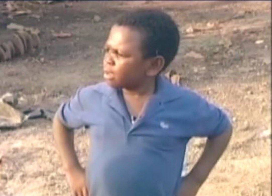 Area! Wetin dey sup? Talk quick before I call police! #LekeeLekee