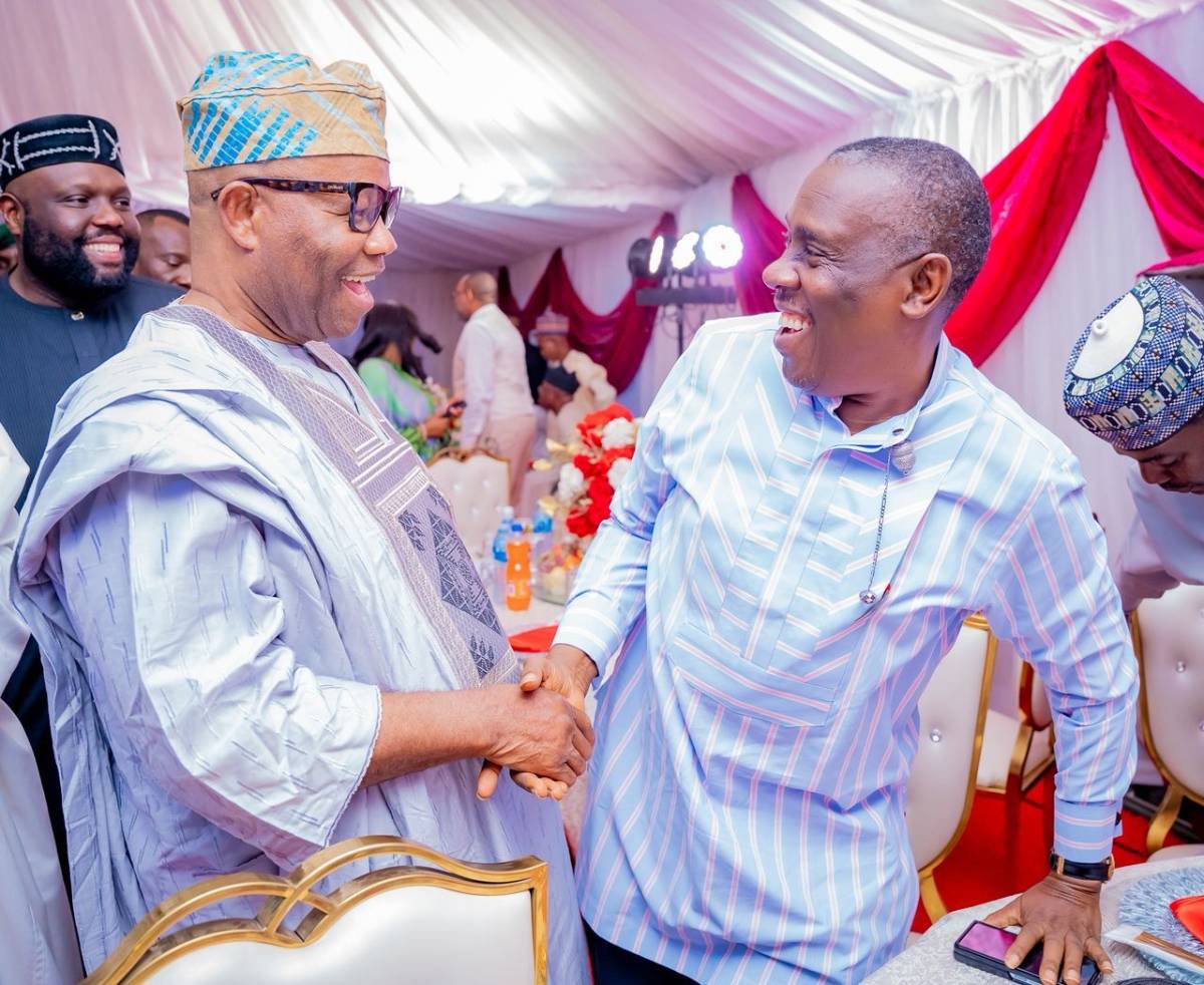 NEWS IN PIX
SENATE PRESIDENT HOSTS COLLEAGUES TO INTERFAITH BREAKING OF FAST (IFTAR/LENT)
Presiden...