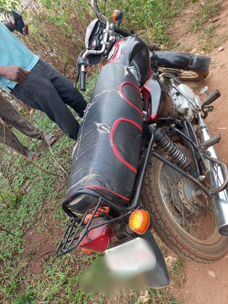 Ogun Police Arrest Suspected Killer of Motorcyclist
A 27-year-old man has been arrested by police i...