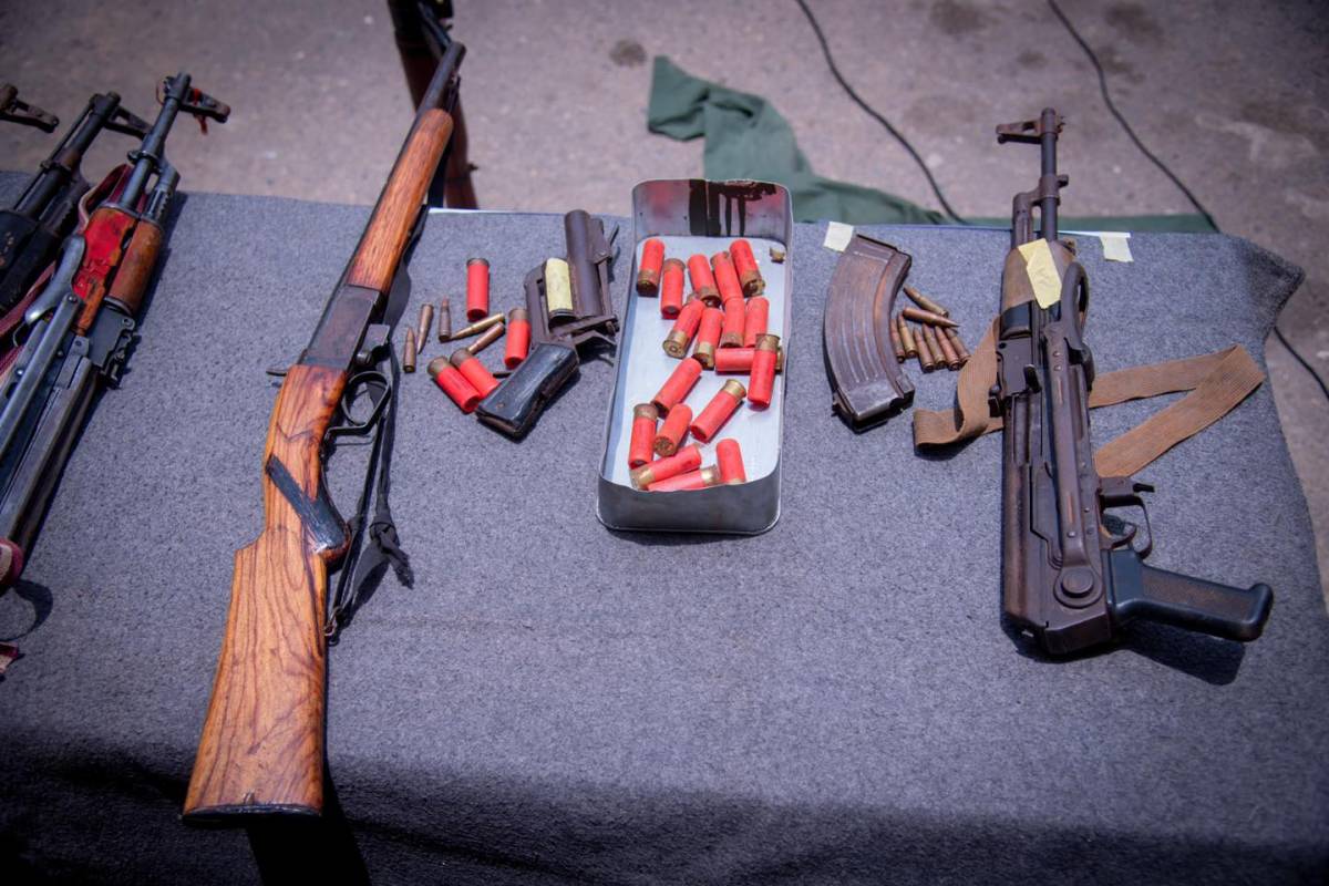 Relief in Kaduna as Police Arrest Four Suspected Bandits, Recover Arms
Residents of communities in...