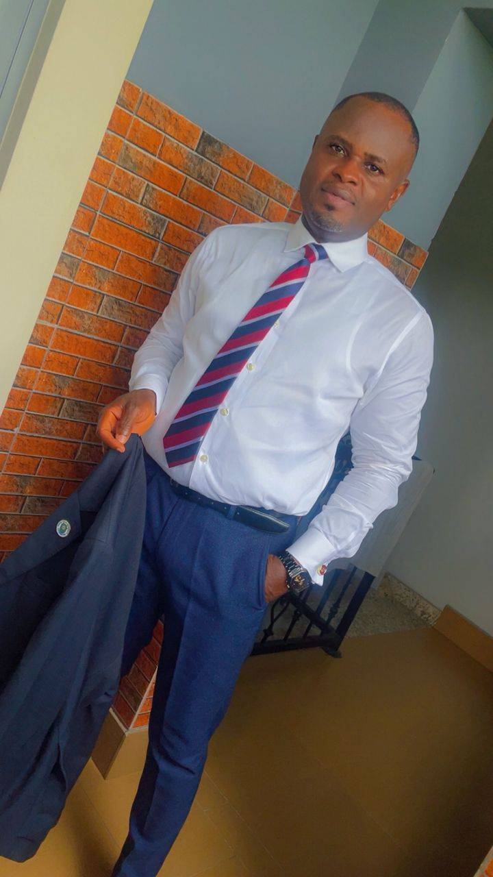 Lekeelekee is really, let us support the African spirit of development.