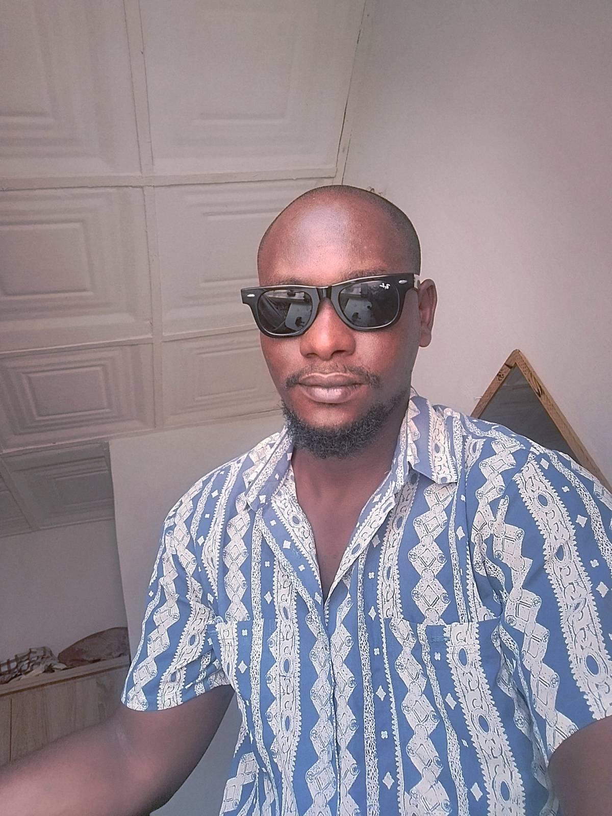 Hi, I'm new here