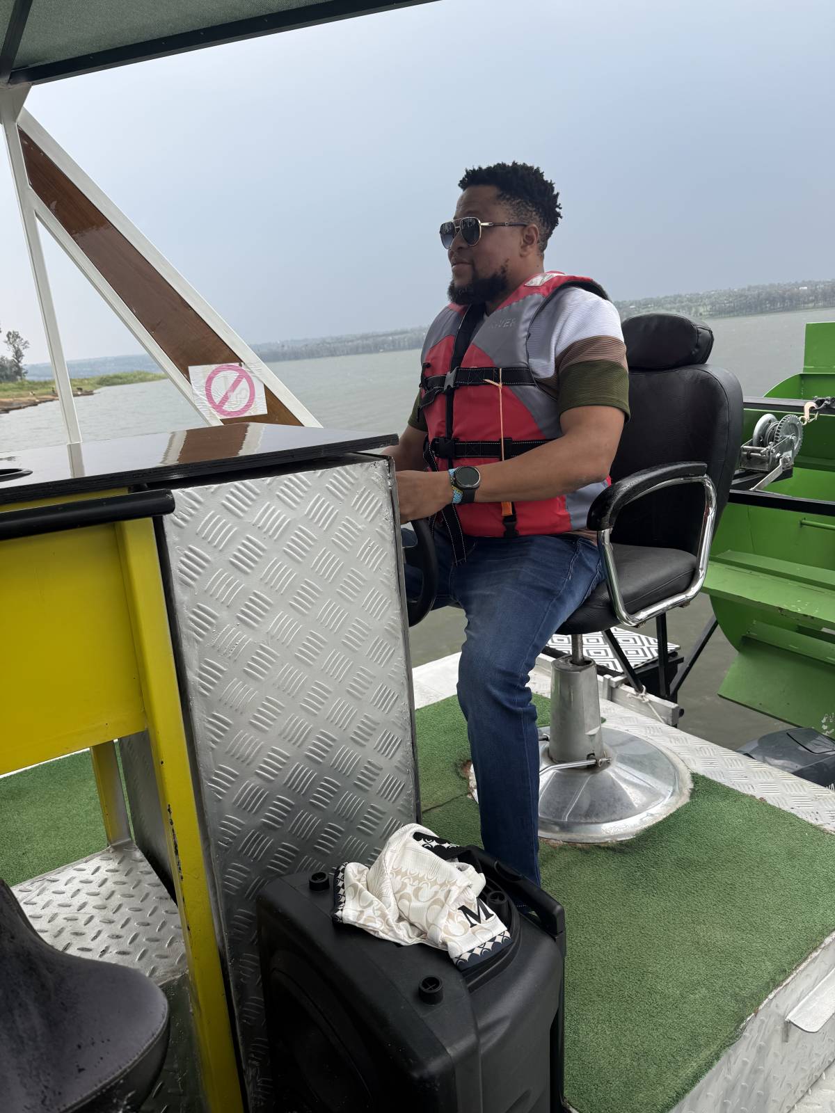 Lekeelekee to the world, we move!!!