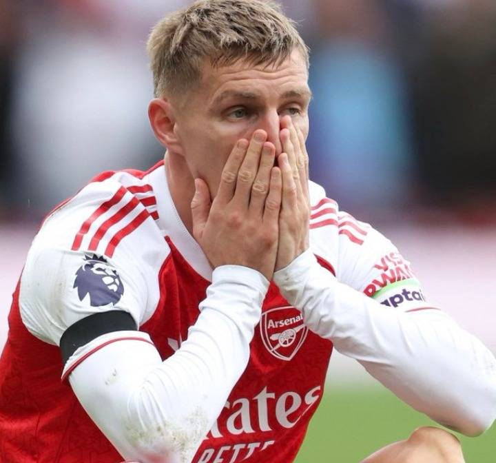 Martin Ødegaard will not be available for Arsenal to face Bayer Leverkusen tonight.
“He’s not avail...