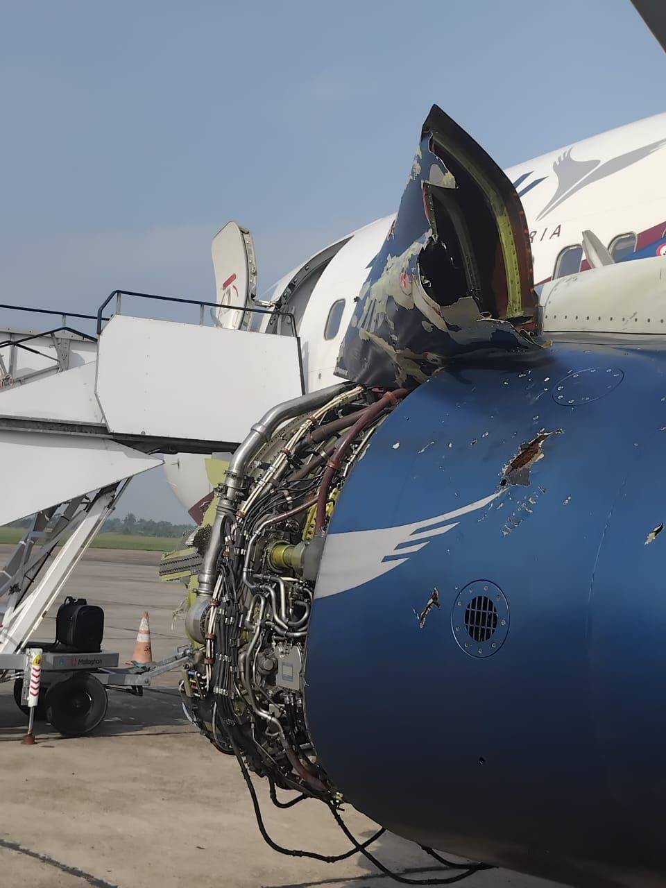 Credit to the crew aboard this Arik Air flight W3 740 from Lagos to Port Harcourt that took safety p...