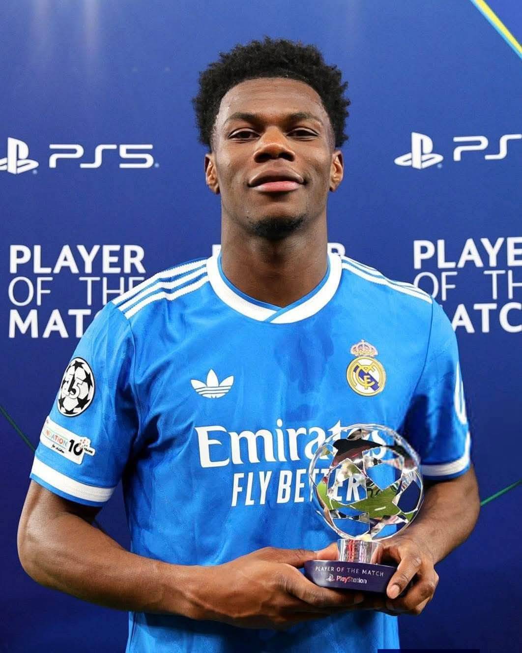 π¨ ππ
π
πππππ: AurΓ©lien TchouamΓ©ni has been named πππ§ π¨π ππ‘π πππππ‘ in the game vs Benfica! ποΈ
Total p...