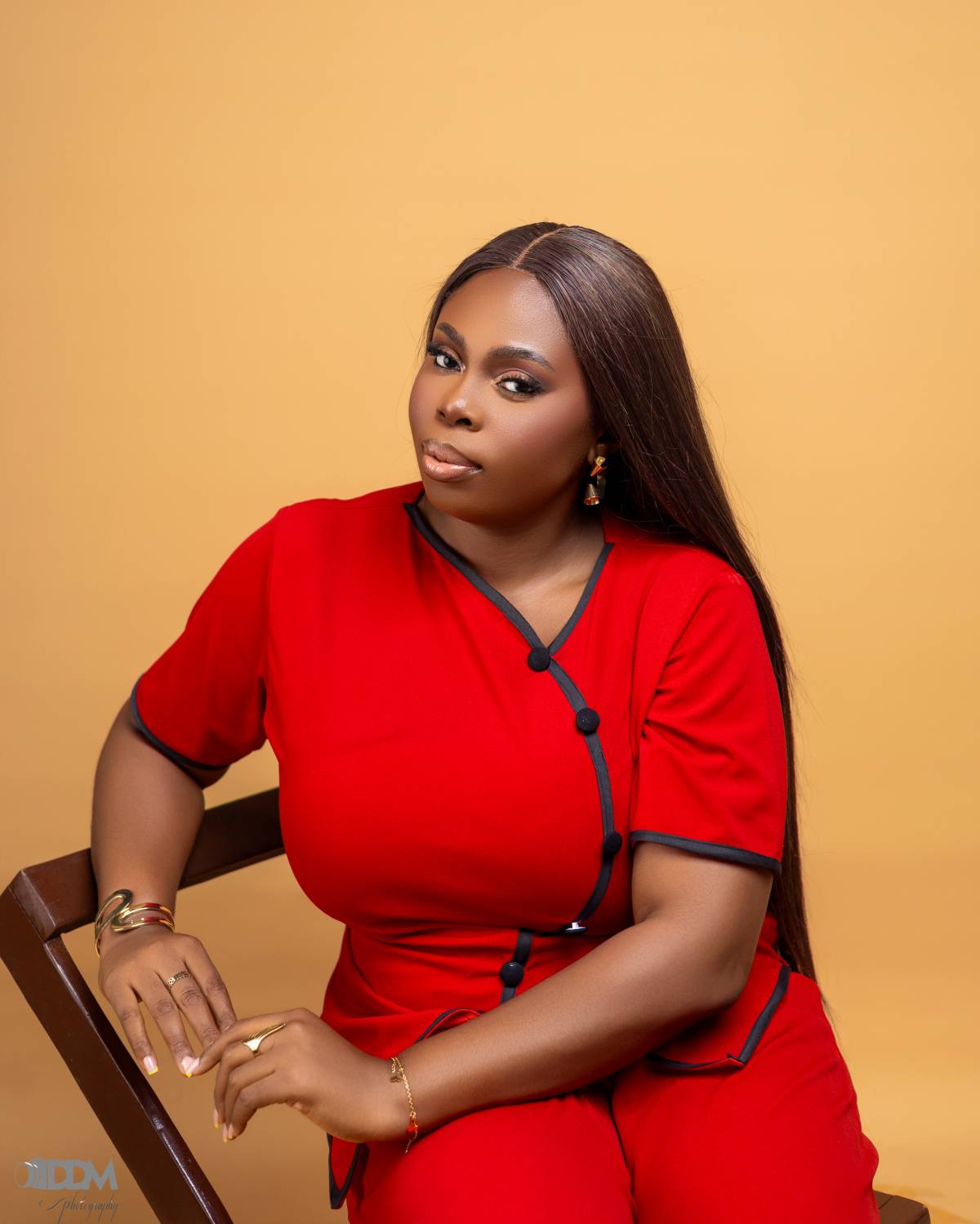 I am super excited to be among the @lekeelekee community 🥳❤️
We will always support our own
#lek...