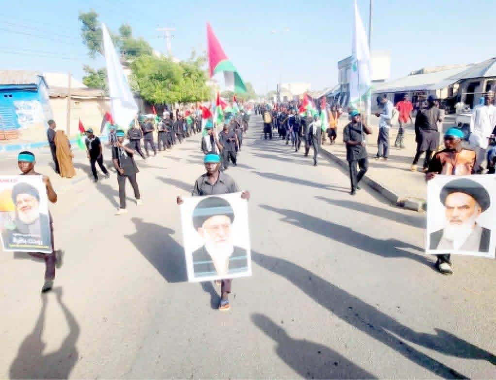 On The Lead;
1. Shiite group stages pro-Iran protests in Abuja, Lagos, Niger, Kebbi, Kaduna, Sokoto...