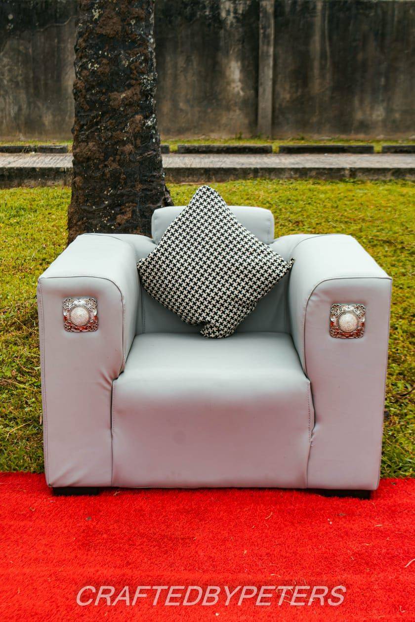 Lounges and sofas for your events