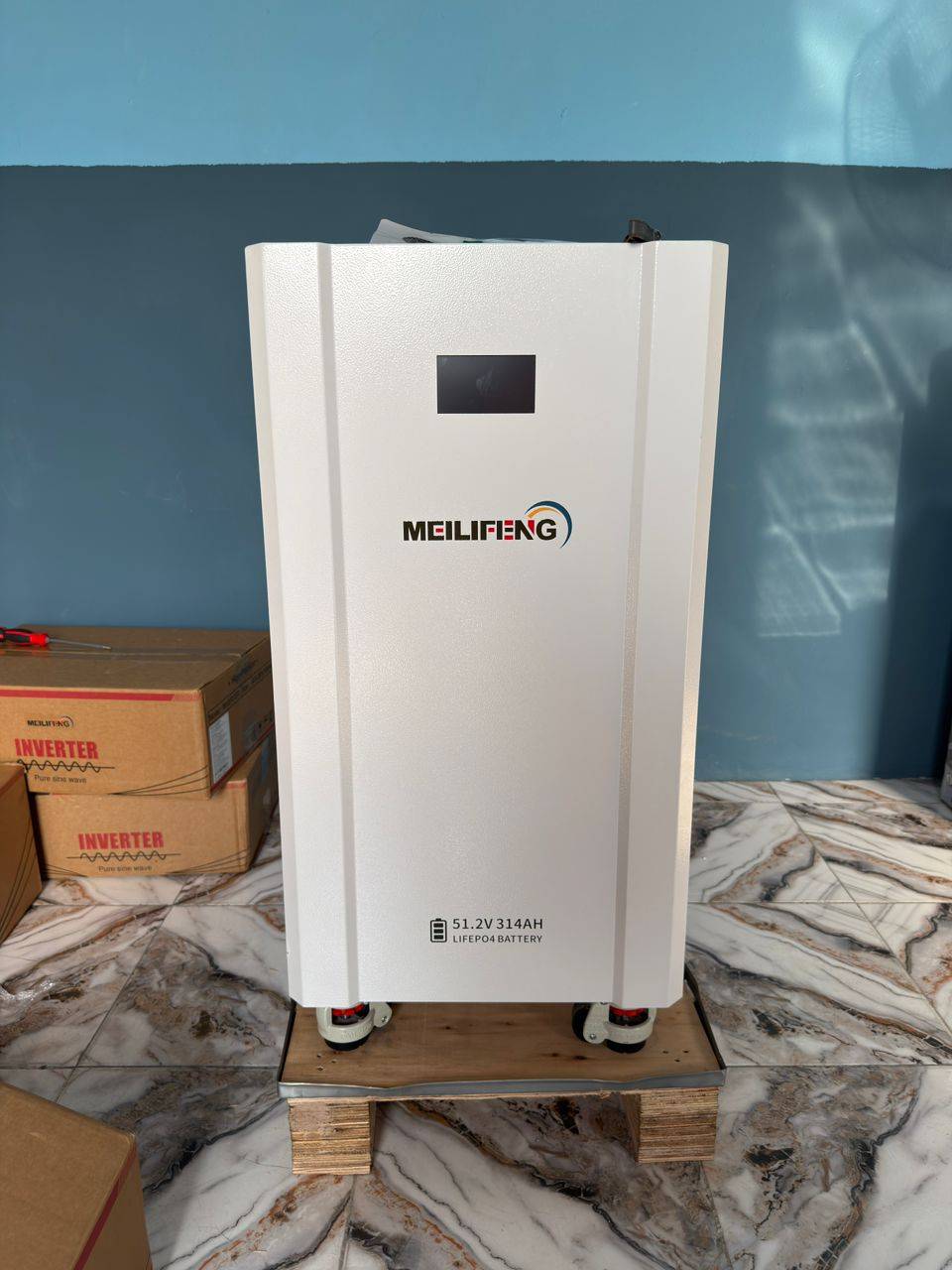 Inverter solar 17kwh 
Price 2.3m