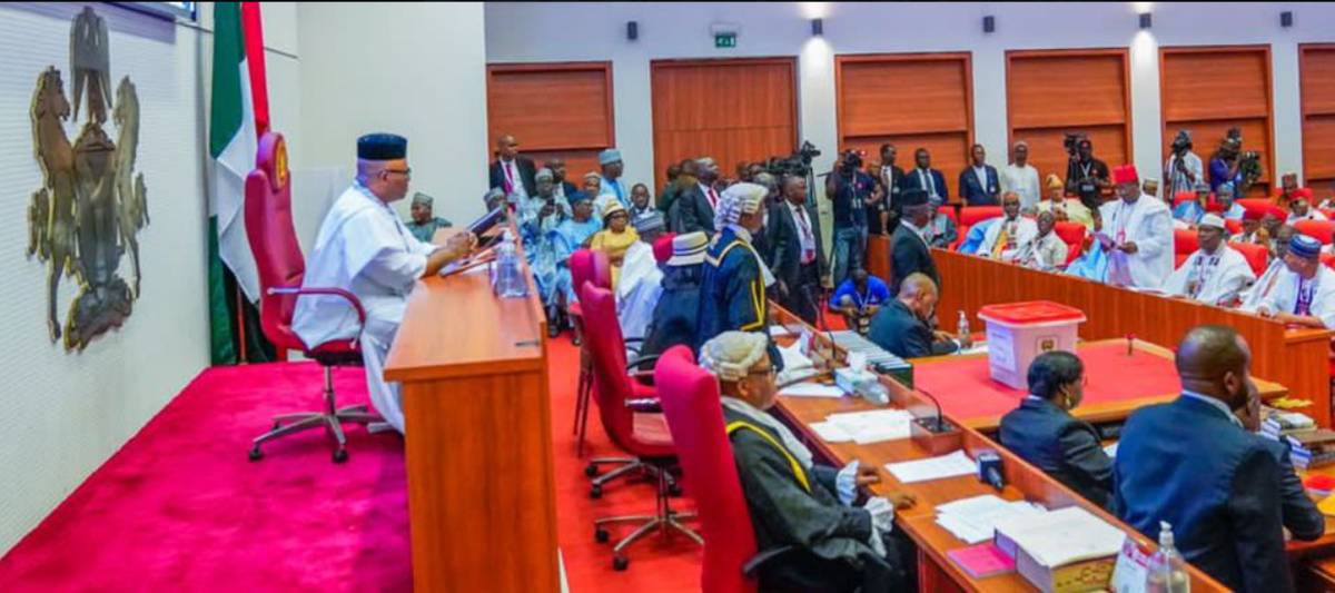 Senate approves e-transmission of election results, allows manual backup

The Nigerian Senate has ap...