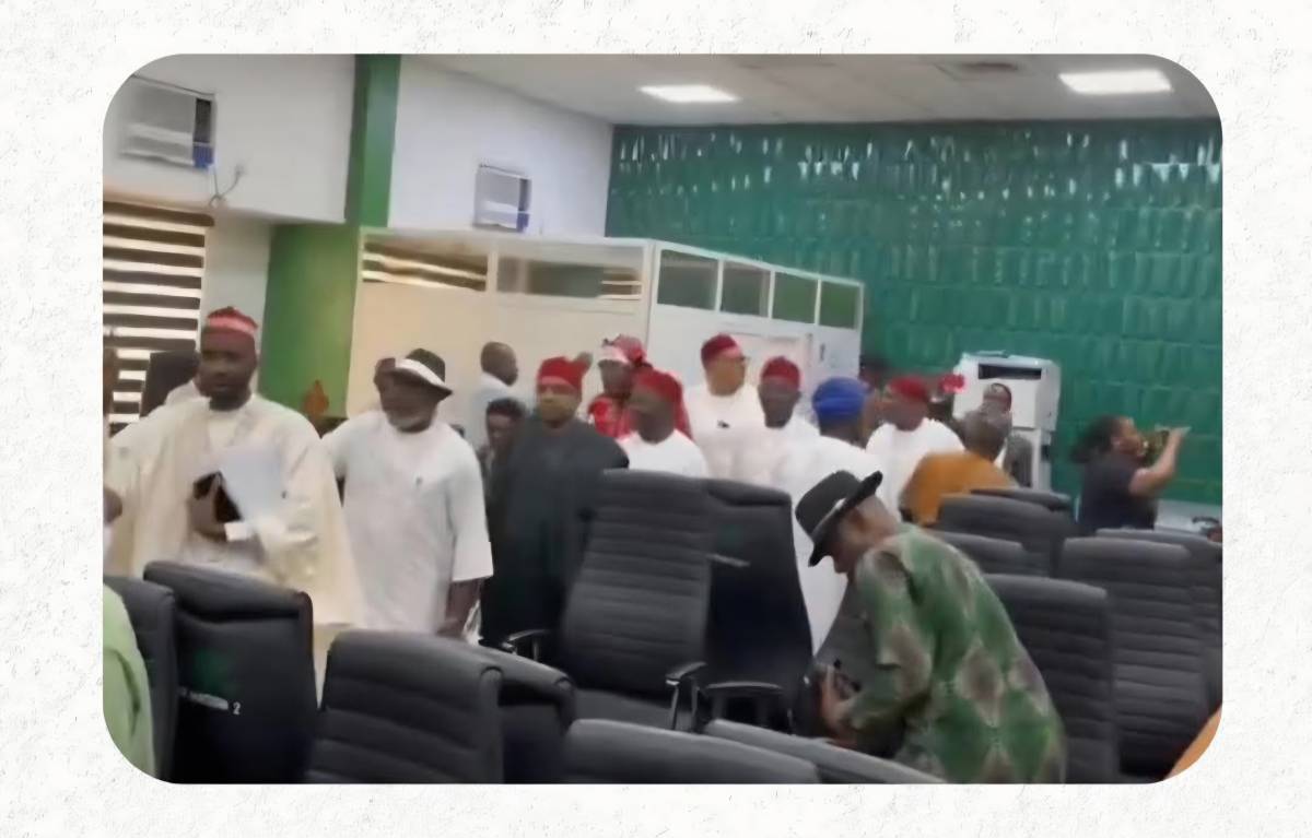 Opposition members of Nigeria’s House of Representatives staged a mass walkout during plenary amid d...