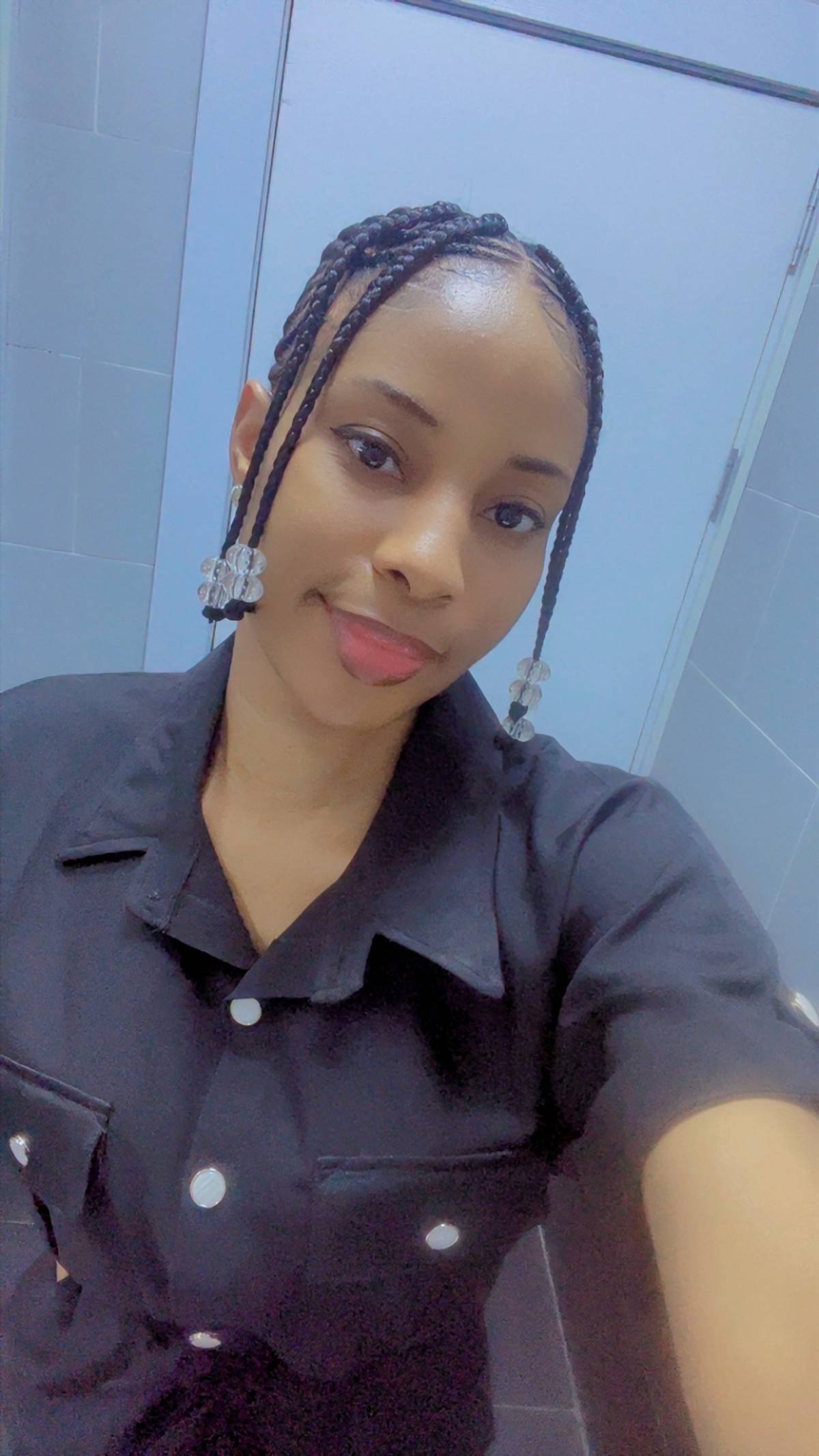 It’s a beautiful day🥰🥰🥰
#lekeelekee
#Arisenews