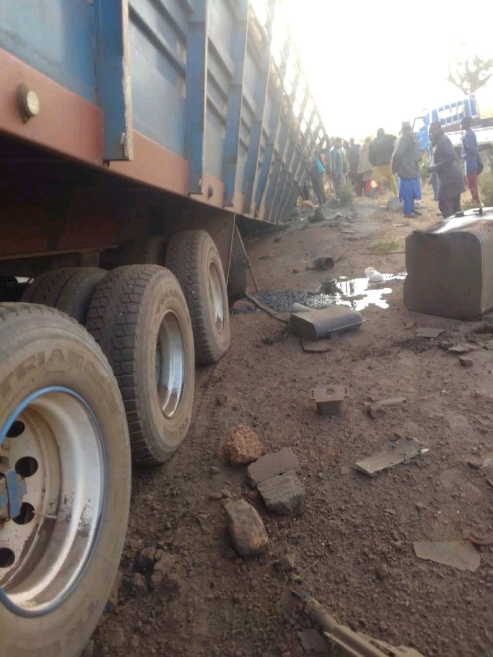 IED bomb planted by B@nd!ts on Funtua-Gusau highway between the town of magazu to kutcheri, Zamfara...