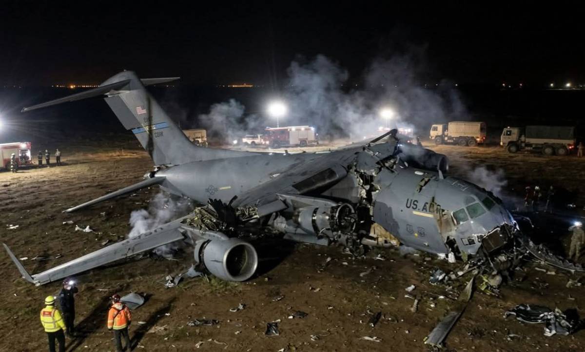 ๐บ๐ธU.S. CENTRAL COMMAND CONFIRMS AIRCRAFT CRASH, LAUNCHES RESCUE EFFORTS
U.S. Central Command confir...