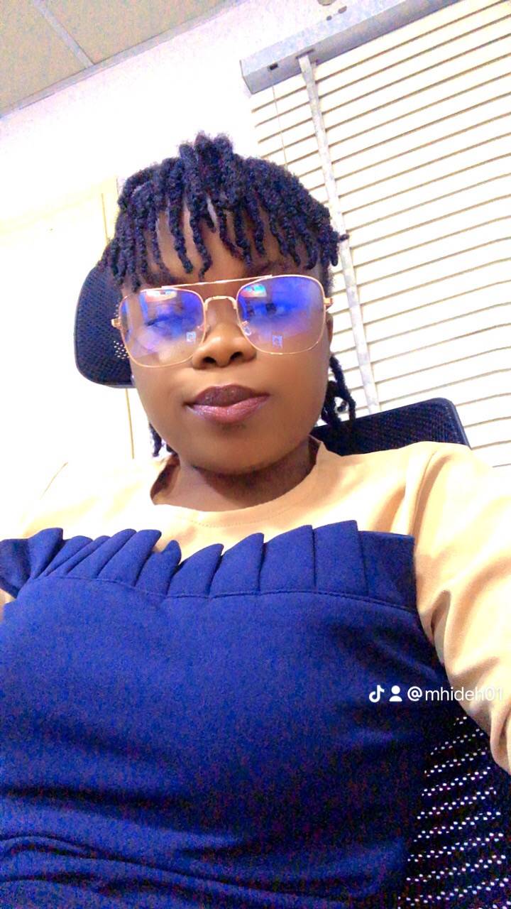 Do you need a data entry Virtual Assistant? Send a DM let's get into work✍️