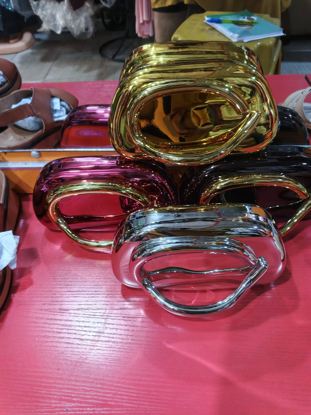 TREASURE AFFORDABLES 
CALL 08064116182.
