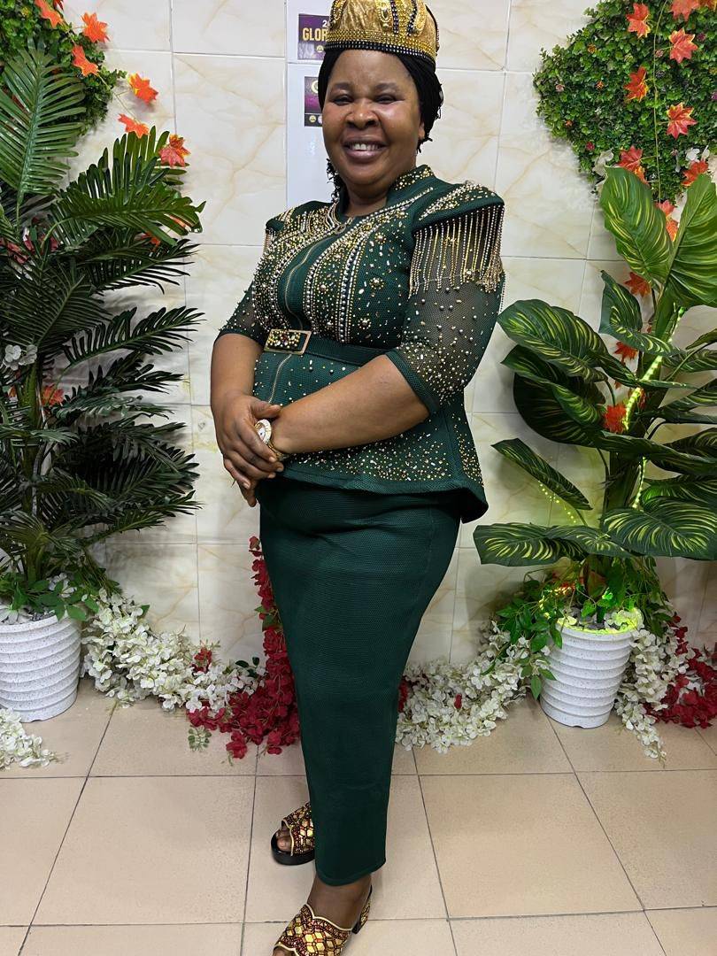 YOU ARE A TREASURE,NOT WHAT THEY CALL YOU. REFUSE TO BE INTIMIDATED. GOD SAYS YOU ARE GREAT.