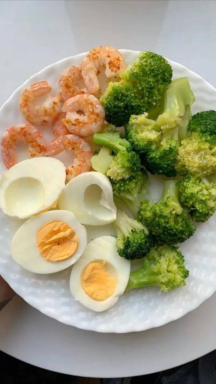 Eating like this keeps you feeling light, provides protein anytime and tastes delicious.
