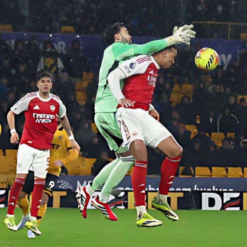 Unbelievable collapse 🤯! Arsenal's 2-0 lead slipped away like it was nothing. Those players should...
