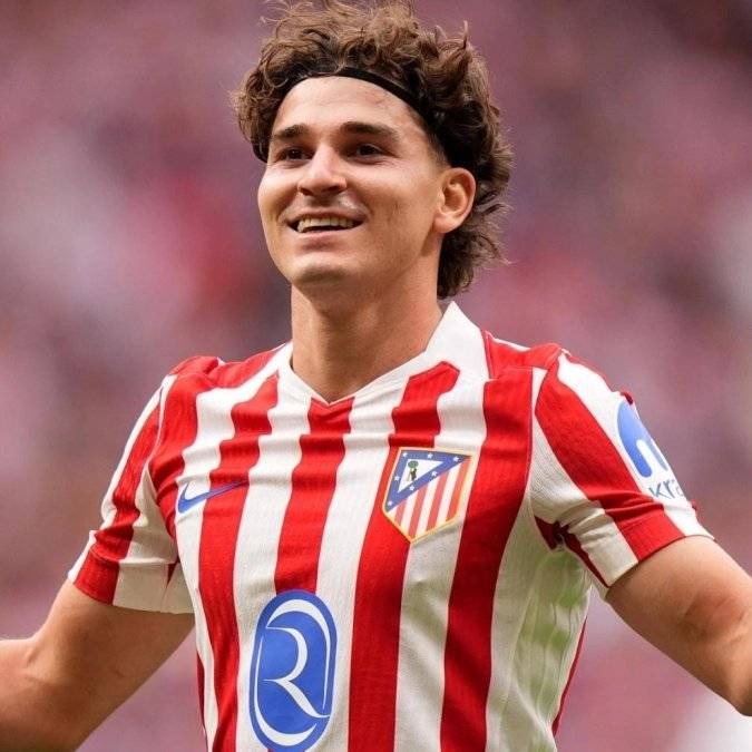 𝗠𝗔𝗝𝗢𝗥 𝗕𝗥𝗘𝗔𝗞𝗜𝗡𝗚: Julian Alvarez will join FC Barcelona after the World Cup. 

The transfer fee could...