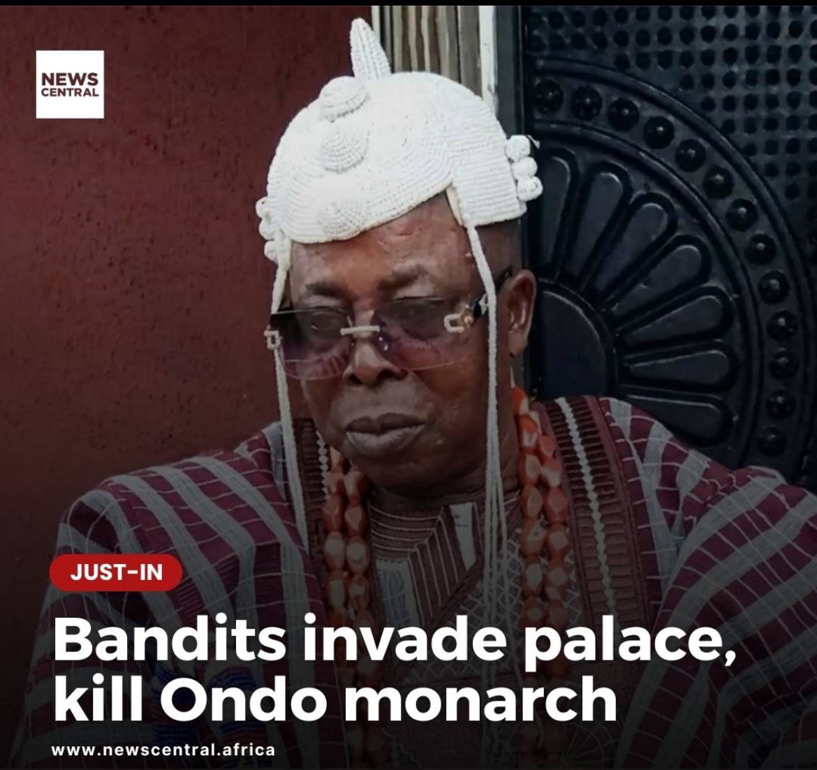 Just in: The killing of Oba Kehinde Falodun, traditional ruler of Agamo in Ondo State, Nigeria, by...