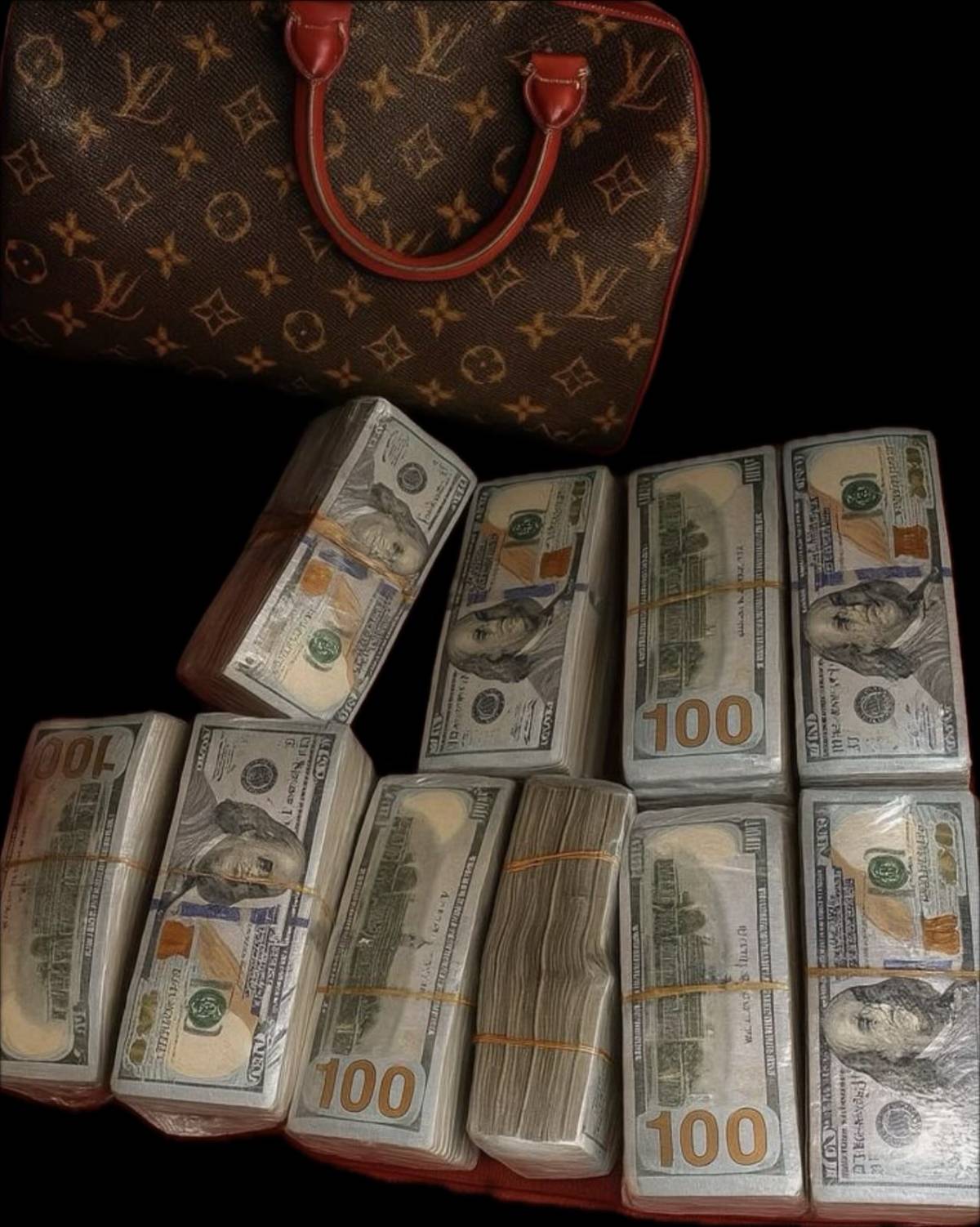 Dollar rate has declined to N1,300 but yet no price of anything has deflated in Nigeria.
But the qu...