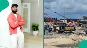Davido Goes Beyond the Island: Inside the 16-Bedroom Eko Atlantic Palace
He conquered Banana Island...