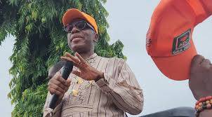 Amaechi’s ADC Registration Marred by Convoy Attack: A Test of Political Will
source-https://nigeri...