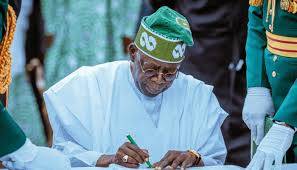 Tinubu Sets Up High-Level Petroleum Reform Taskforce to Drive Oil Sector Overhaul
source-https://ni...