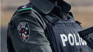 Customs Officers Arrested By Police After Fatal Shooting During Vehicle Chase in Osogbo
source- htt...