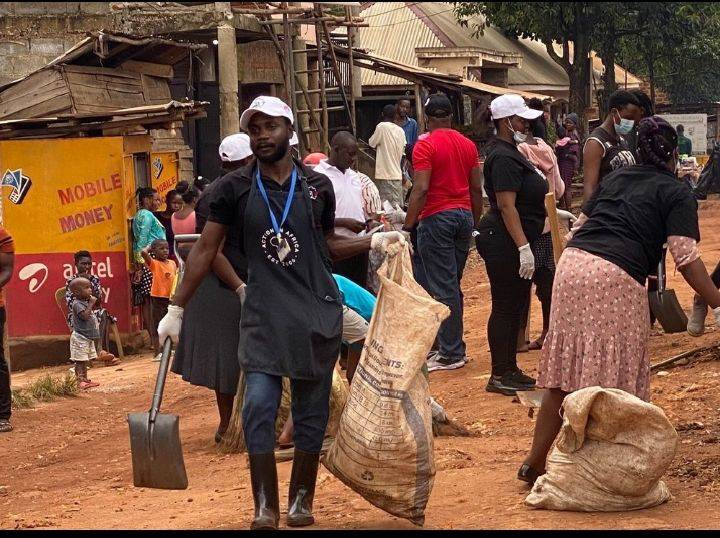 You don't wait for sanitation day before you act.
Cleanliness is a daily responsibility.
A better co...
