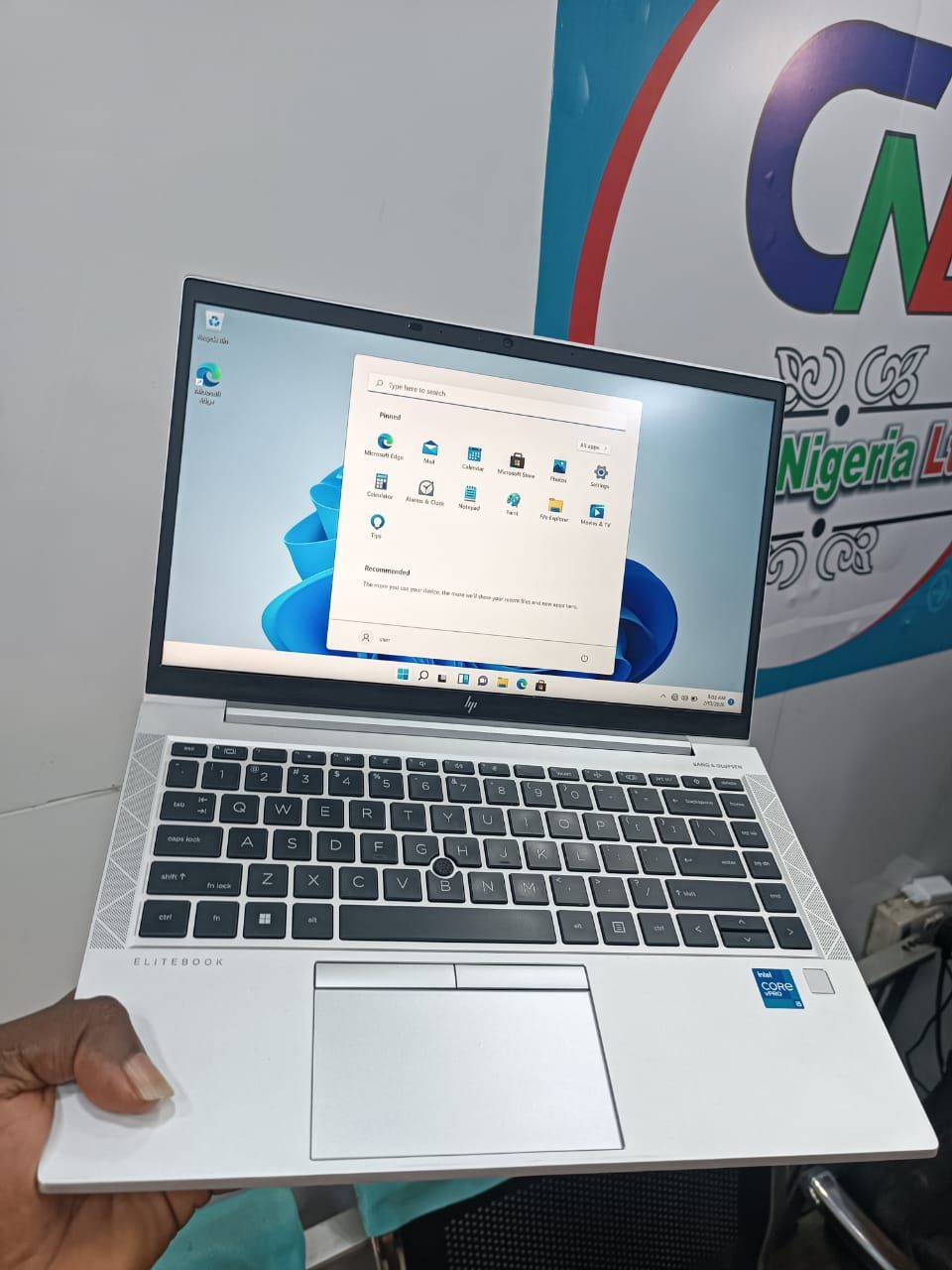 Hp Elitebook
840 G8
Corei5
16gb ram
256ssd
11th generation
Bulk purchase available
Office: 29 Ot...