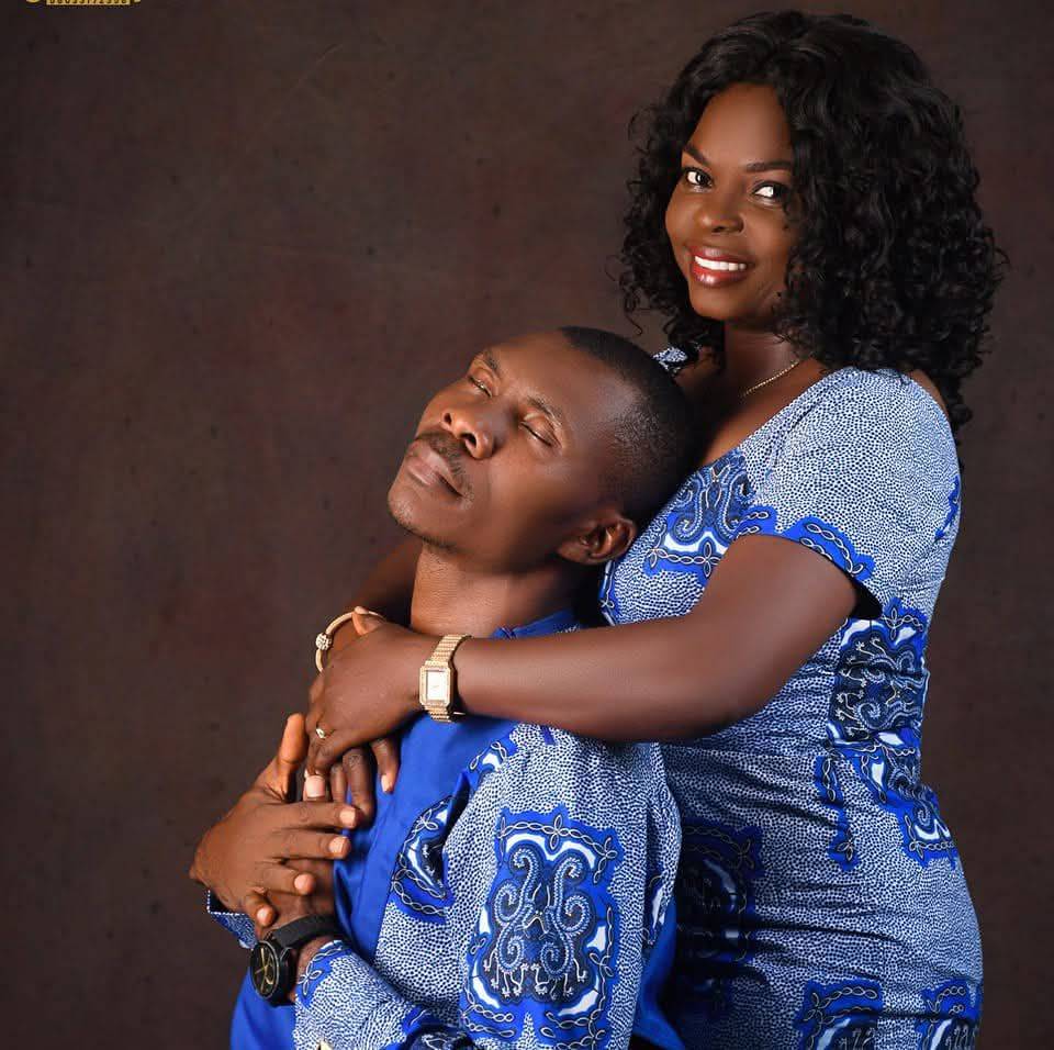 Hi everyone, my name is Awajis Josiah-Chijindu, I am a journalist based in Port Harcourt.