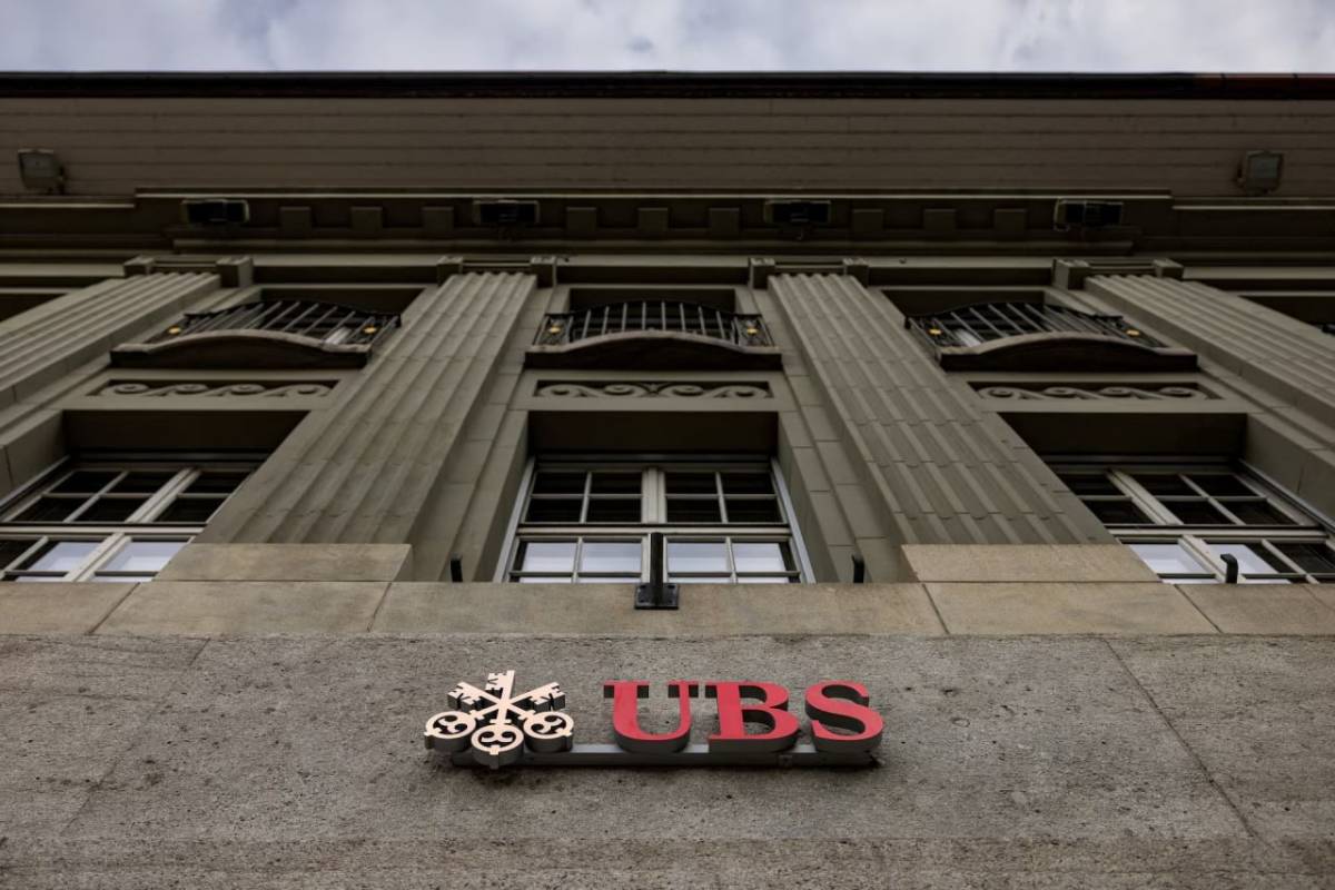 🚨 UBS halted withdrawals on a $469 million real estate fund for up to 3 years.
Translation: “Sorry...