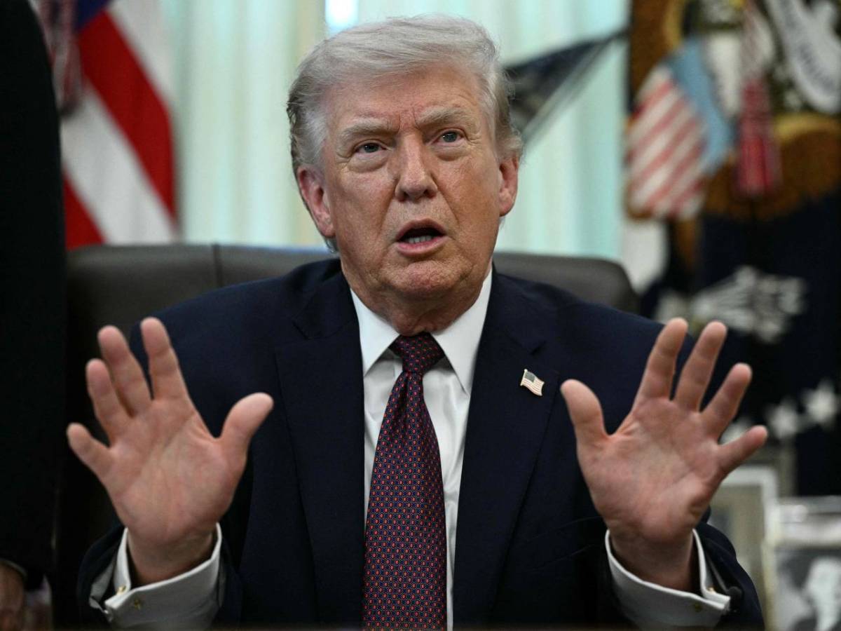 ⚡️ JUST IN: Trump calls for Iran to make a deal before it is too late.