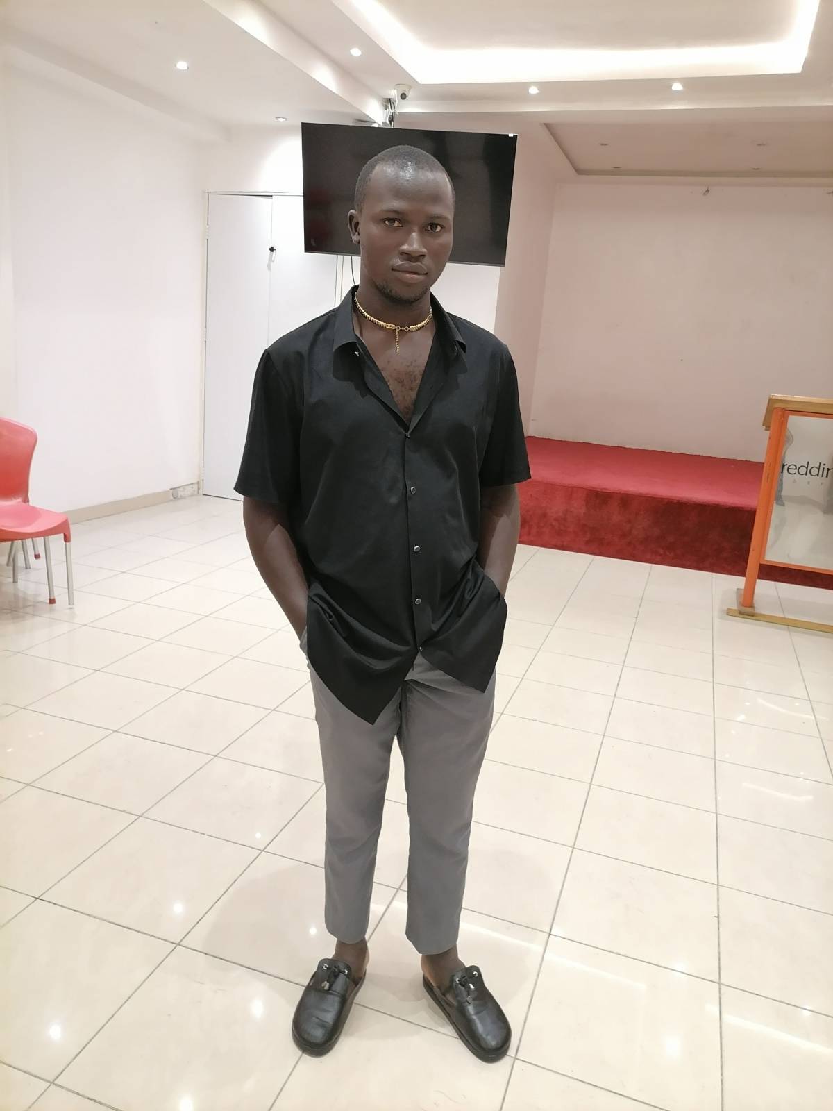*A thoughtful mind sees lessons everywhere. Problems become teachers.*
Happy new month @every...