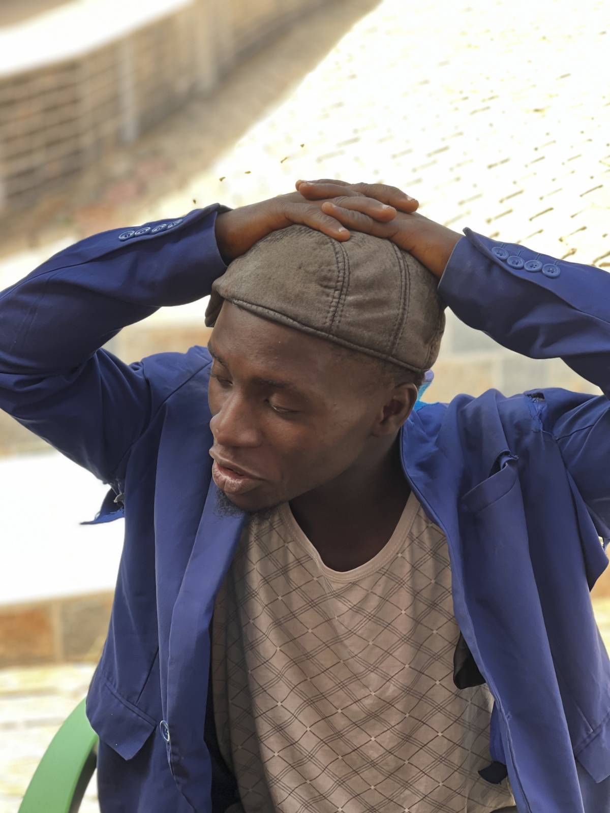 No the carry too much problems for head e get why #lekeekee #picoftheday #post