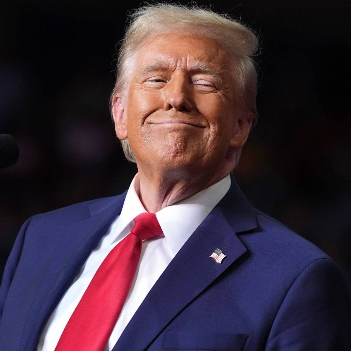 JUST IN: πΊπΈπ°π΅ President Trump says he is open to dialogue with North Korea's Kim Jong Un.
#news #US...