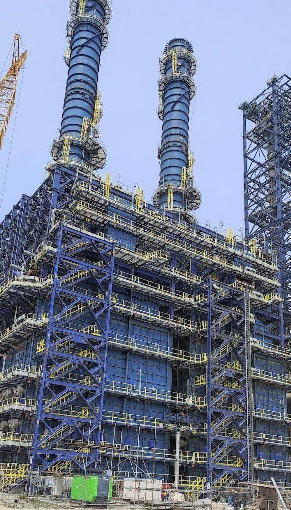Nigeria ๐ณ๐ฌ has the fifth cheapest fuel price in Africa and the 11th in the world, courtesy of the Da...