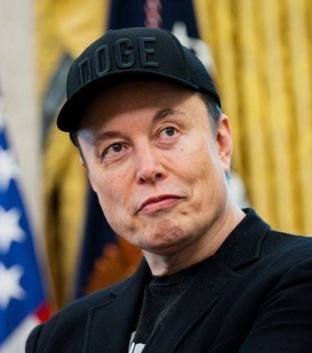 JUST IN: Elon Musk's SpaceX confidentially files for IPO, Bloomberg reports.
#news #spaceX #TSLA